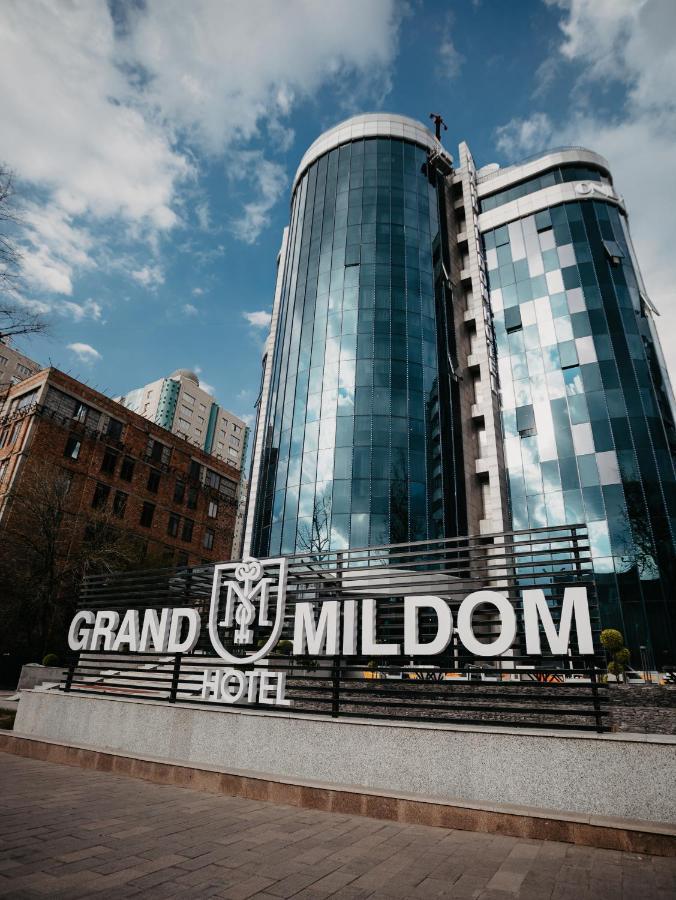 Grand Mildom Hotel Almatî Exterior foto